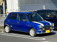 ダイハツ ミラジーノ ジーノターボ4WD(5ドア_MT)