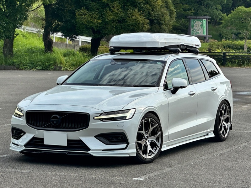 ボルボ V60 T5 インスクリプション_RHD(AT_2.0)