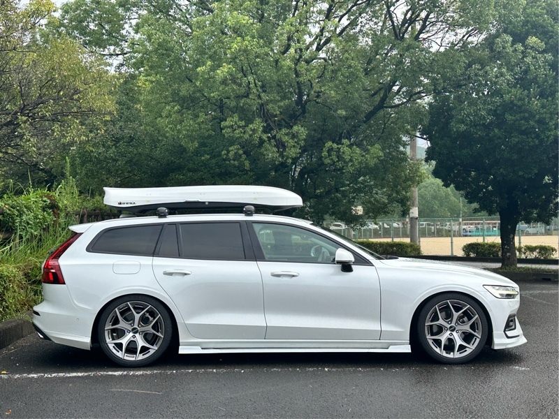 ボルボ V60 T5 インスクリプション_RHD(AT_2.0)