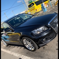 アウディ Q5 2.0TFSIクワトロ_RHD_4WD(AT_2.0)