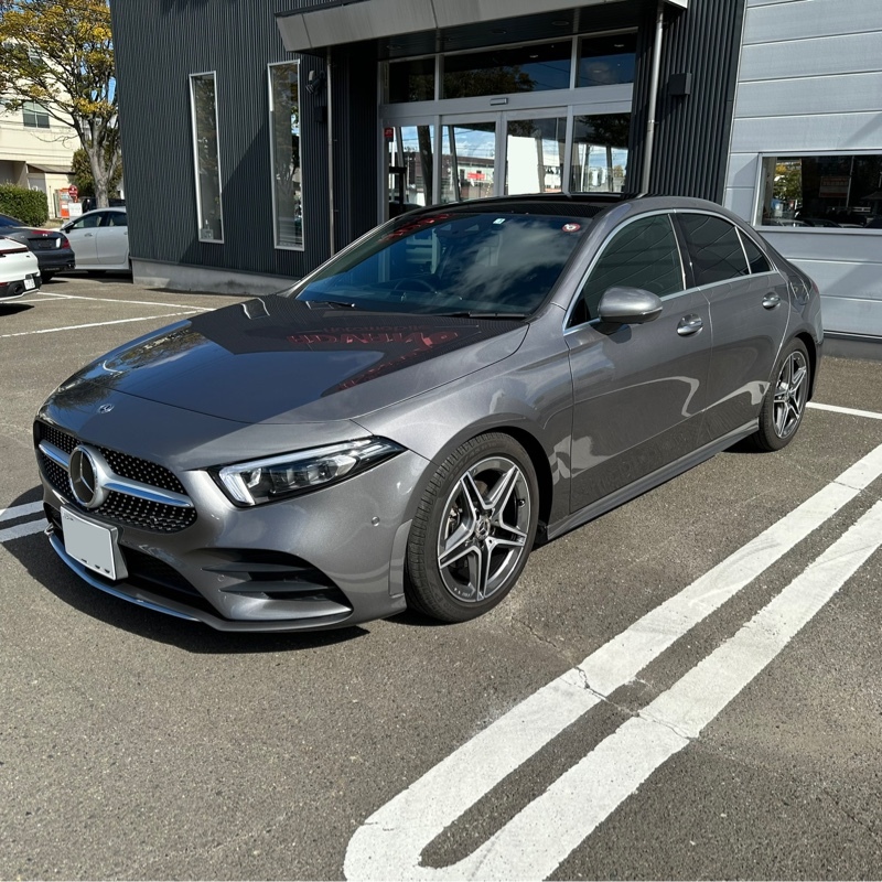 メルセデス・ベンツ Aクラス セダン A180 セダン_RHD(DCT_1.4)