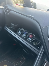トヨタ ノア X_7人乗り(CVT_2.0)