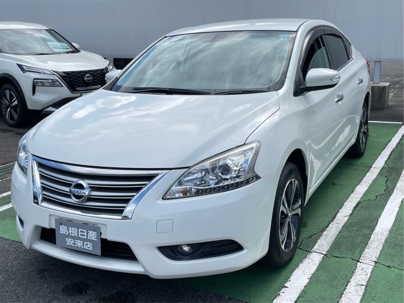 日産 シルフィ
