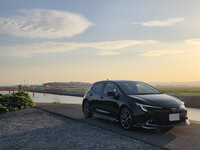 トヨタ カローラスポーツハイブリッド G“Z”(CVT_1.8_ハイブリッド)