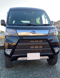 ダイハツ ハイゼットカーゴ デラックス“SA III”・ハイルーフ_4WD(MT_0.66)