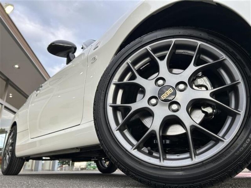 ダイハツ コペン GRスポーツ(CVT_0.66)