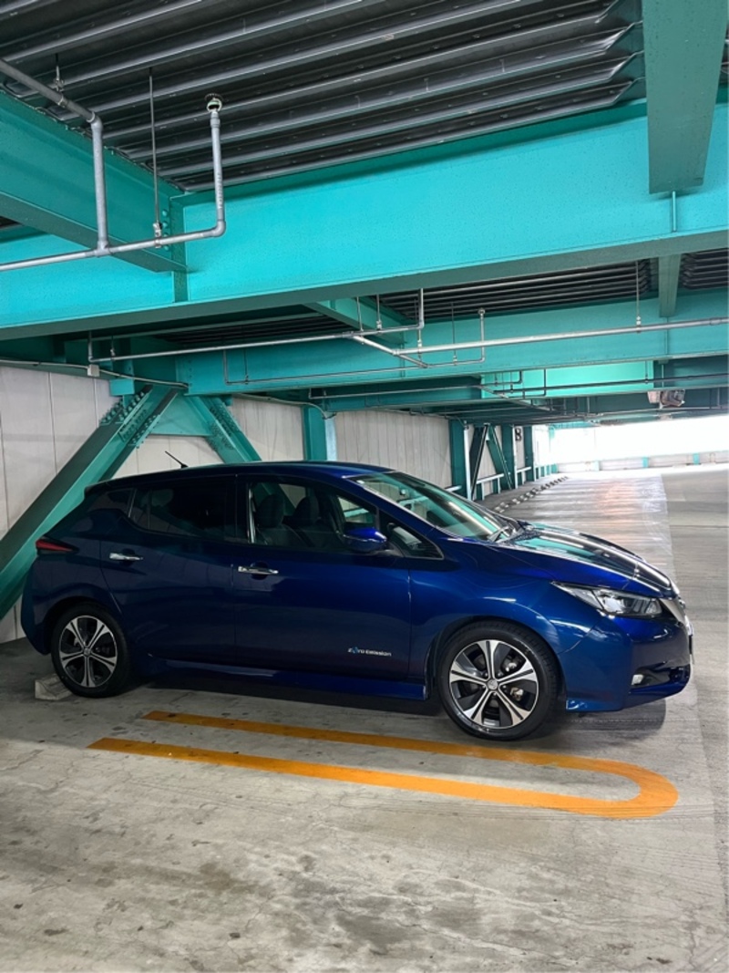 日産 リーフ X