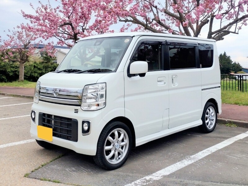 日産 NV100クリッパー リオ E・標準ルーフ_4WD(AT_0.66)