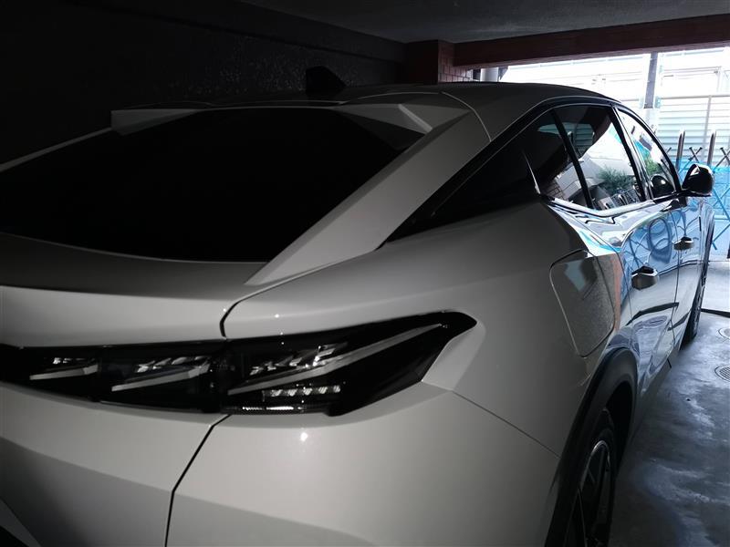 プジョー 408 PHEV GT ハイブリッド_RHD(EAT_1.6)