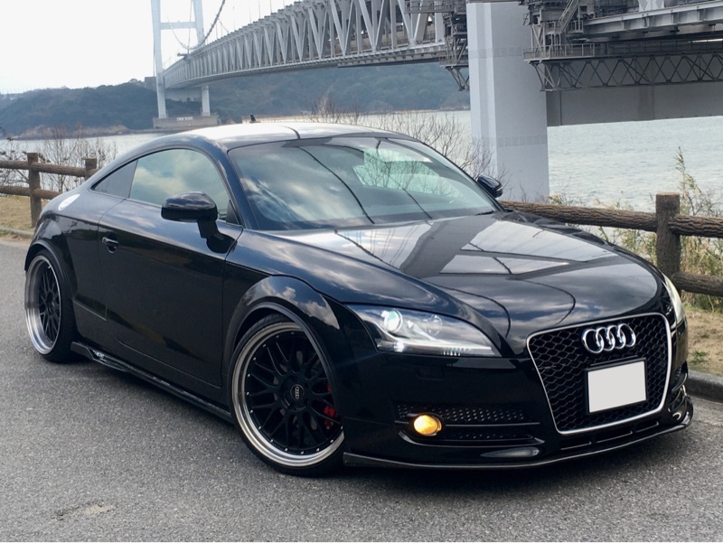 アウディ TT クーペ クーペ 2.0 TFSI_RHD(AT_2.0)