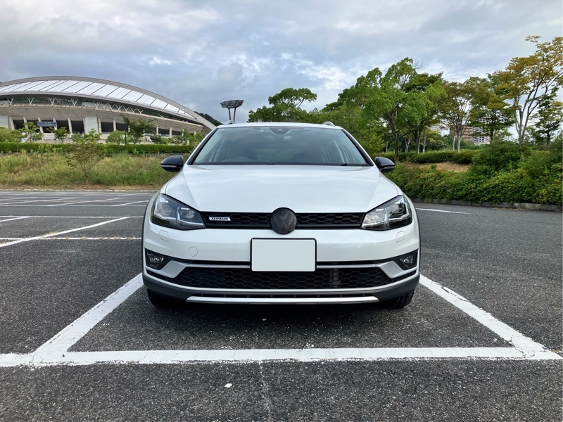 フォルクスワーゲン ゴルフ オールトラック TSI 4モーション_RHD_4WD(DSG_1.8)
