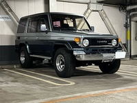 トヨタ ランドクルーザー70 ZX_4WD(MT_4.2ディーゼル)