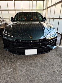 ランボルギーニ ウルス