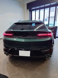 ランボルギーニ ウルス