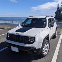 ジープ レネゲード トレイルホーク_RHD_4WD(AT_1.3)