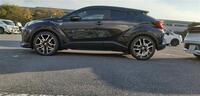 トヨタ C-HRハイブリッド S“GR スポーツ”(CVT_1.8)
