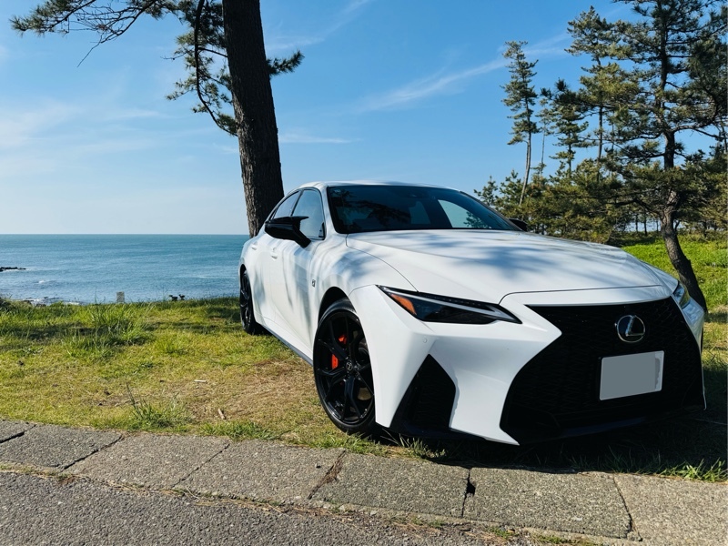 レクサス ISハイブリッド 300h“Fスポーツ モードブラック IV”(CVT_2.5)