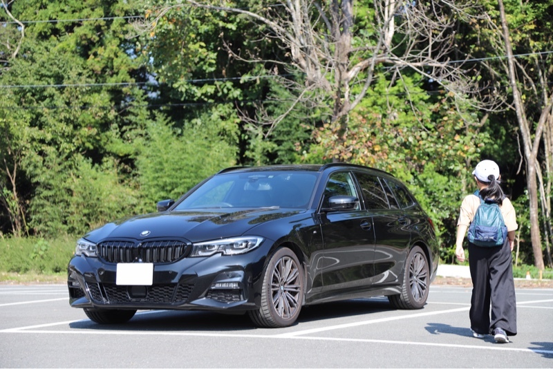 BMW 3シリーズ ツーリング 320d xドライブ ツーリング_RHD_4WD(AT_2.0)