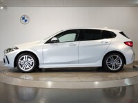BMW 1シリーズ ハッチバック 118d インディビジュアルエディション_RHD(AT_2.0)