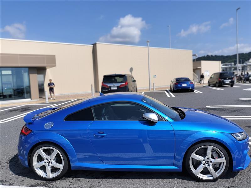 アウディ TT RS TT RS クーペ_RHD_4WD(AT_2.5)