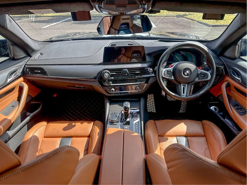 BMW M5 M5_RHD_4WD(M_DCT_4.4)