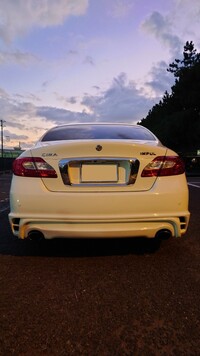 日産 シーマハイブリッド ハイブリッド VIP(AT_3.5)