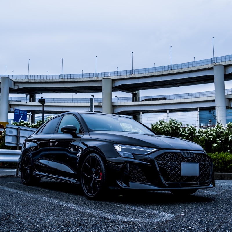 アウディ RS3 （セダン） RS3 セダン_RHD_4WD(AT_2.5)