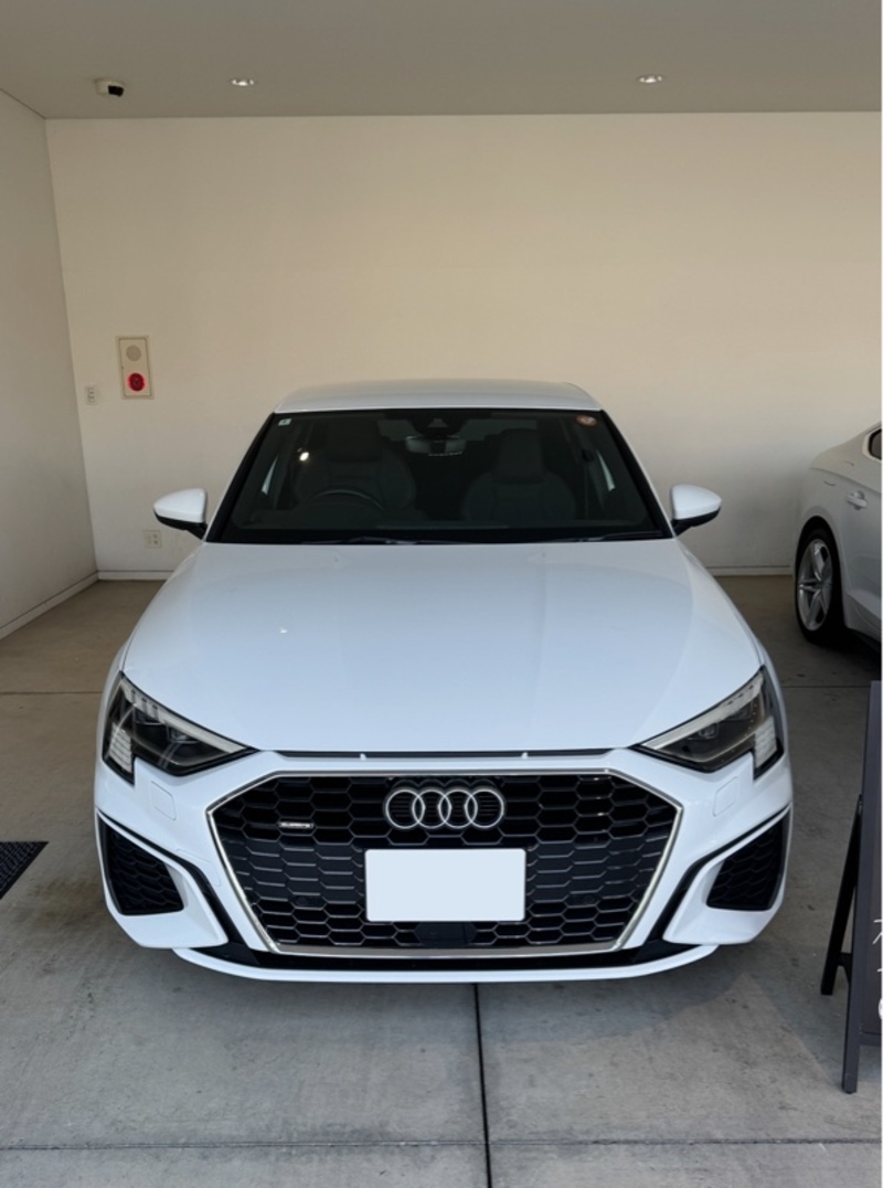 アウディ A3（セダン） A3 セダン 40 TFSI クワトロ Sライン_RHD_4WD(Sトロニック_2.0)