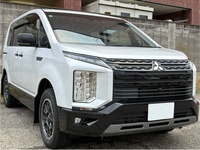 三菱 デリカD:5 シャモニー(電動サイドステップ装着車)_7人乗り_4WD(AT_2.3)