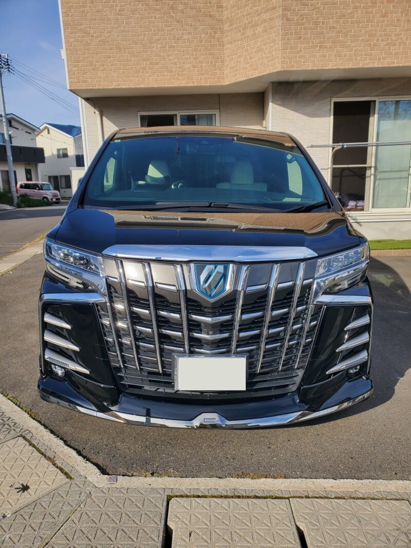 トヨタ アルファードハイブリッド ハイブリッド エグゼクティブラウンジ S_7人乗り_4WD(CVT_2.5)