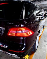 メルセデス・ベンツ Mクラス ML350 4マチック_RHD_4WD(AT_3.5)