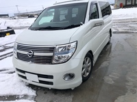 日産 エルグランド 2.5L ハイウェイスター_4WD(AT_2.5)