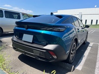 プジョー 408 PHEV GT ハイブリッド_RHD(EAT_1.6)