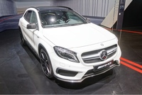 メルセデスAMG GLAクラス メルセデスAMG GLA45 4マチック_RHD_4WD(AT_2.0)