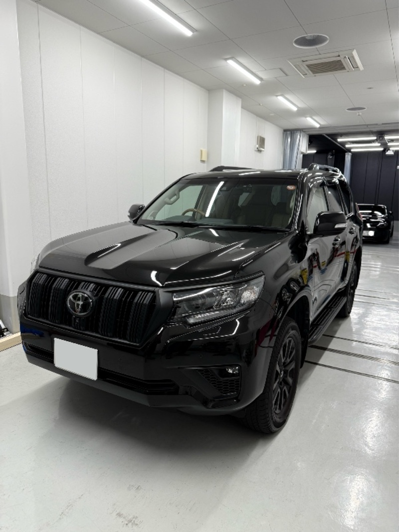 トヨタ ランドクルーザープラド TX“Lパッケージ・マットブラックエディション”_7人乗り_4WD(ECT_2.8)