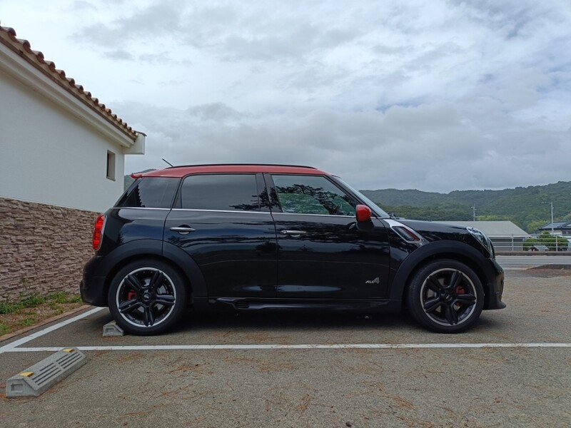 ミニ MINI Crossover ジョン クーパー ワ－クス クロスオーバー_RHD_4WD(AT_1.6)