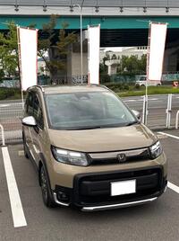 ホンダ フリード e:HEV クロスター_6人乗り(CVT_1.5)