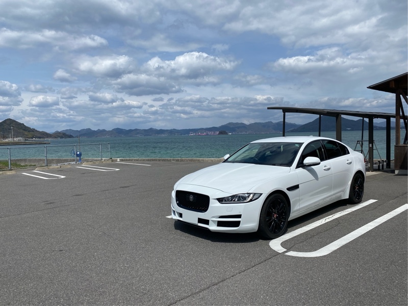 ジャガー XE