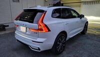 ボルボ XC60 ウルトラ B5 ダークエディション AWD_RHD_AWD(AT_2.0)