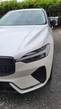 ボルボ XC60 ウルトラ B5 ダークエディション AWD_RHD_AWD(AT_2.0)