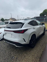 レクサス NXハイブリッド 350h“Fスポーツ”(CVT_2.5)
