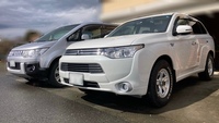 三菱 アウトランダーPHEV G ナビパッケージ_4WD(2.0)