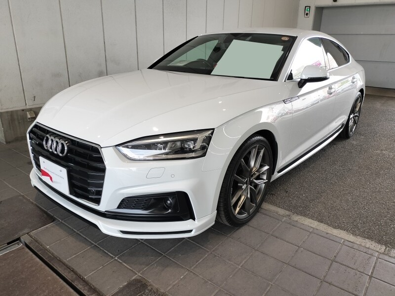 アウディ A5 スポーツバック スポーツバック 2.0 TFSI クワトロ スポーツ_RHD_4WD(AT_2.0)