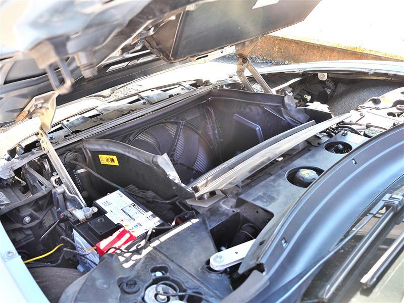 BMW i8 ｉ8_RHD_4WD（AT_1.5）