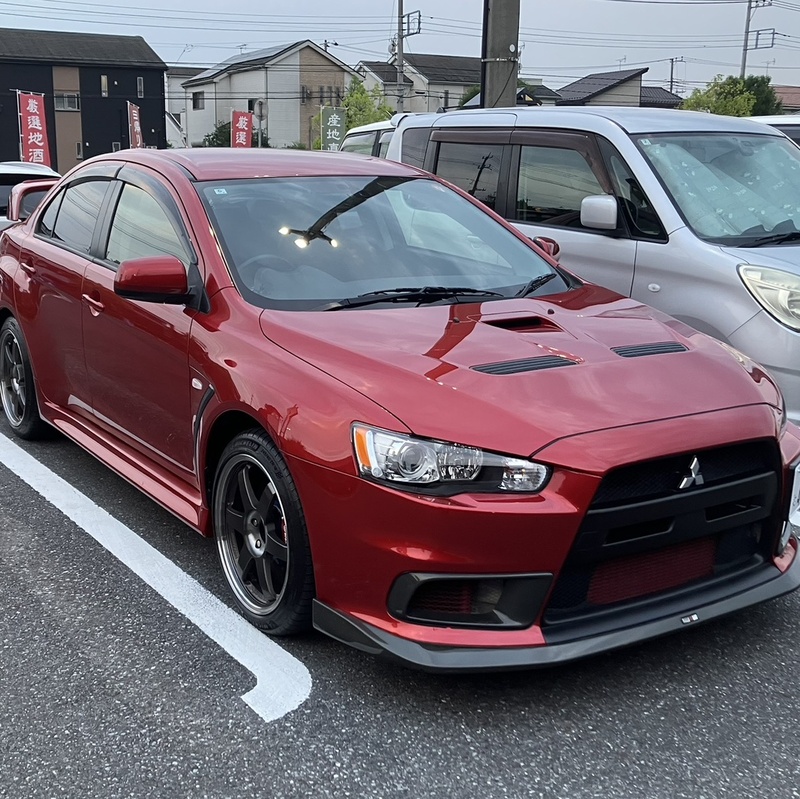 三菱 ランサーエボリューション