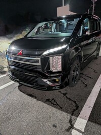 三菱 デリカD:5 アーバンギア Pエディション_7人乗り(ディーゼル)_4WD(AT_2.3)