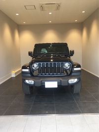 ジープ ラングラー アンリミテッド サハラ ローンチエディション_RHD_4WD(AT_3.6)