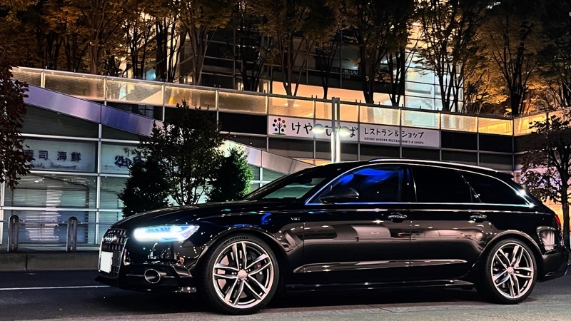 アウディ S6 アバント (ワゴン) S6 アバント_RHD_4WD(AT_4.0)