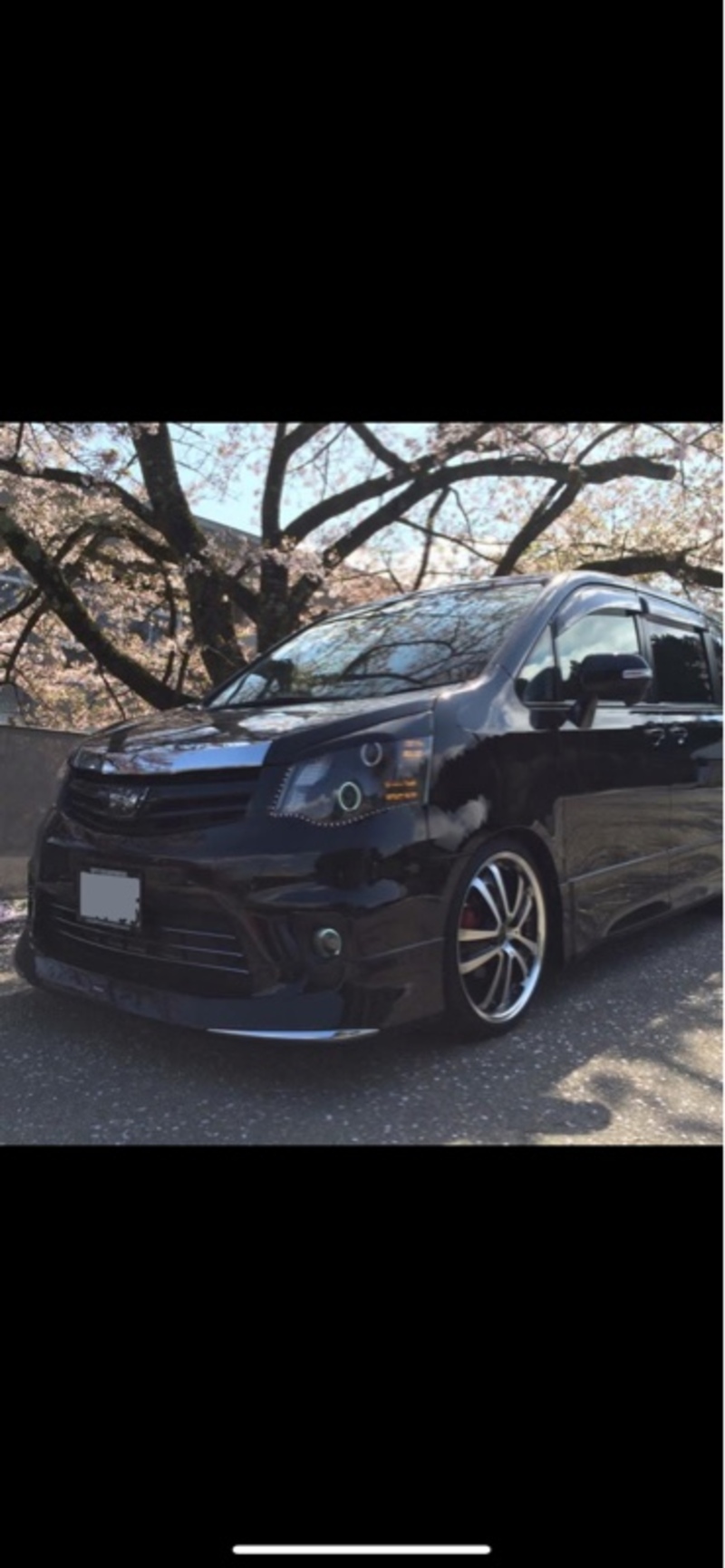 トヨタ ノア Si_7人乗り(CVT_2.0)
