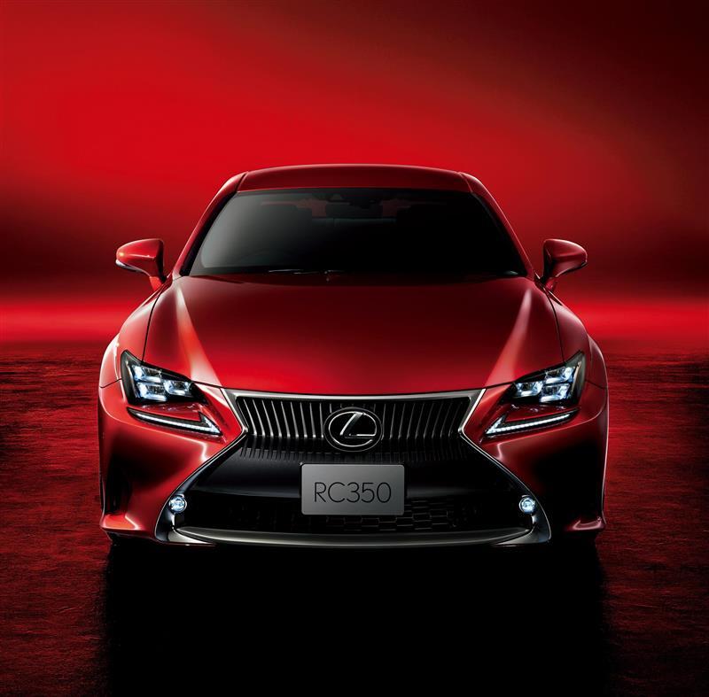 レクサス RCハイブリッド 300h“バージョンL”(CVT_2.5)